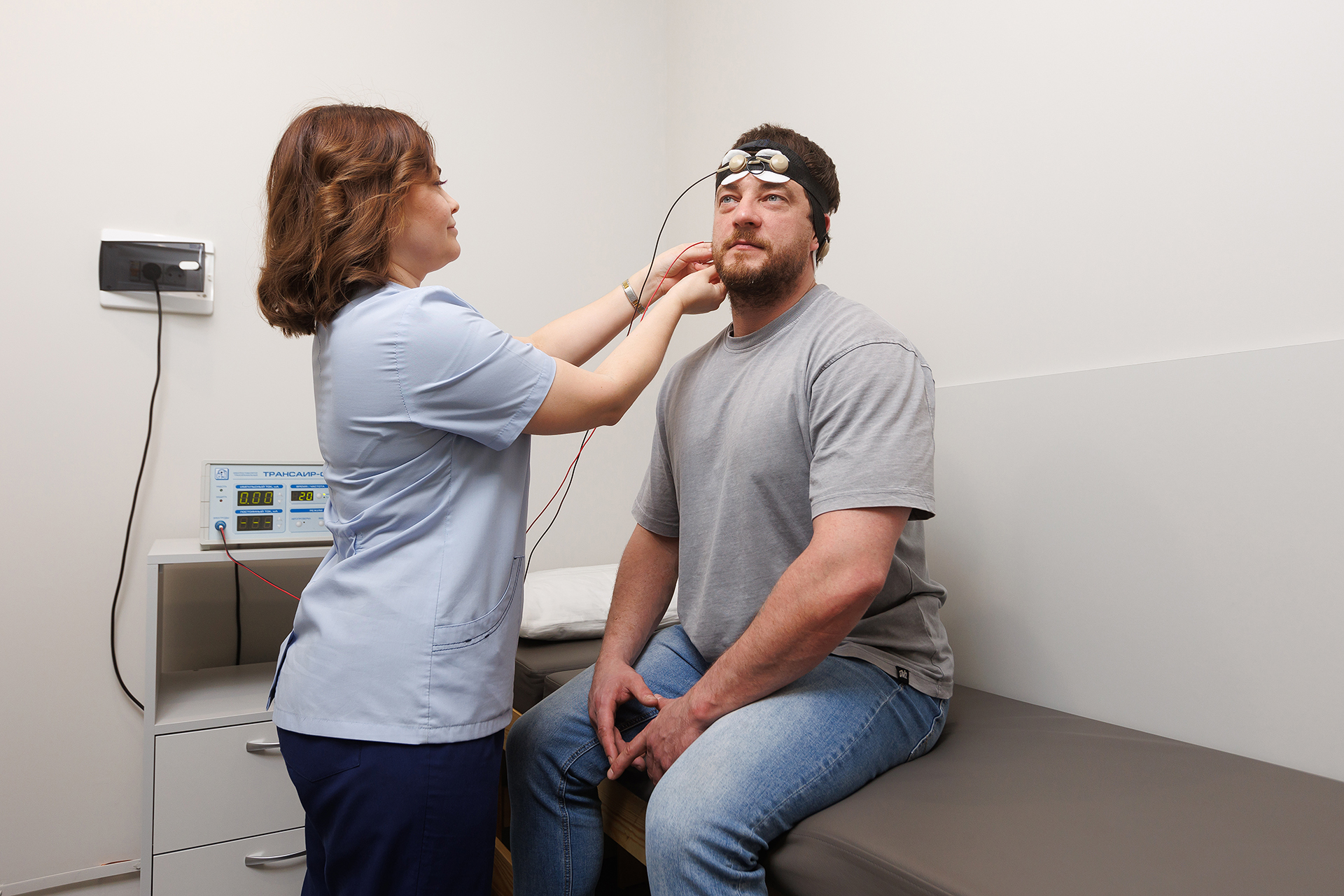 Электронейростимуляция на аппарате «Трансаир» 2 Электронейростимуляция на аппарате «Трансаир»